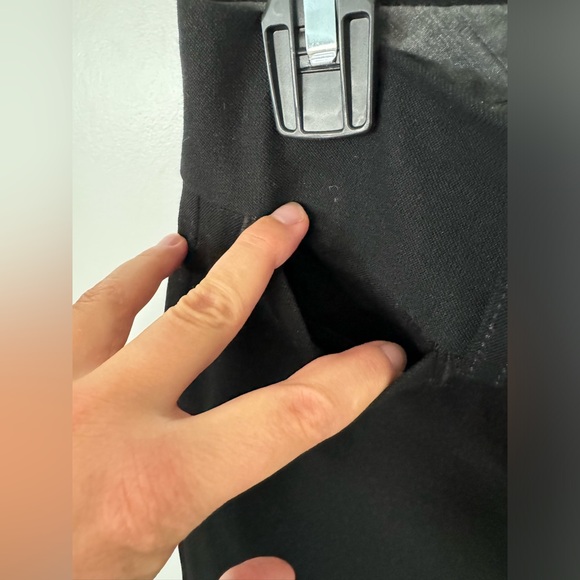 Women’s BANANA REPUBLIC Petite THE SLOAN FIT LA COUPE SLOAN black dress pants - Picture 6 of 16